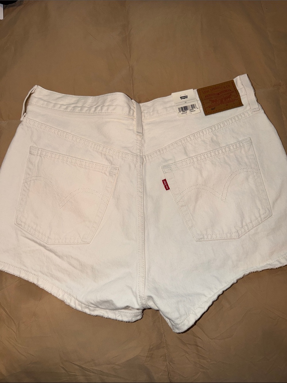 Levi's White 501 Denim Shorts - Picture 6 of 6